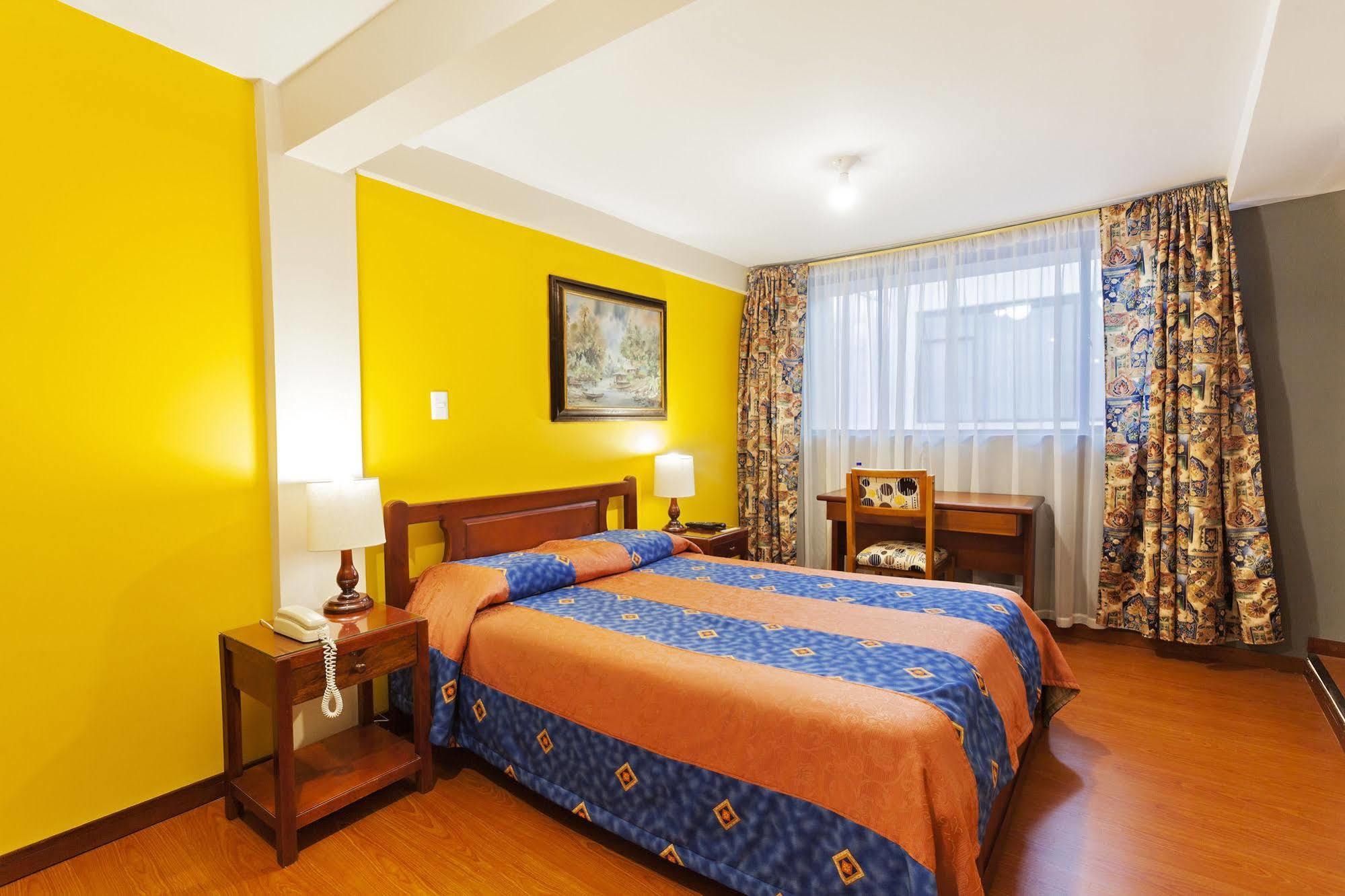 Hotel Frances La Maison Pasto Bagian luar foto